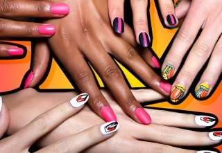 Nail artists